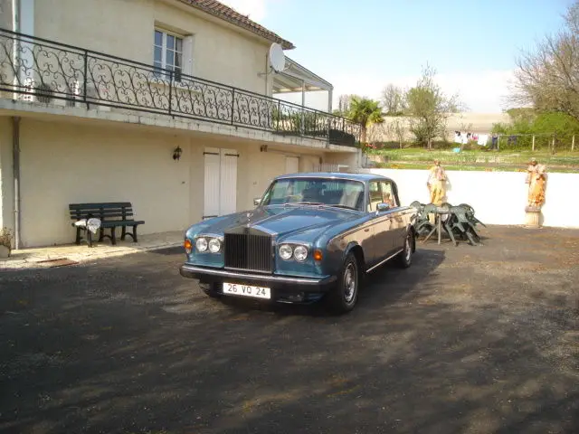 Rolls-Royce Silver Shadow