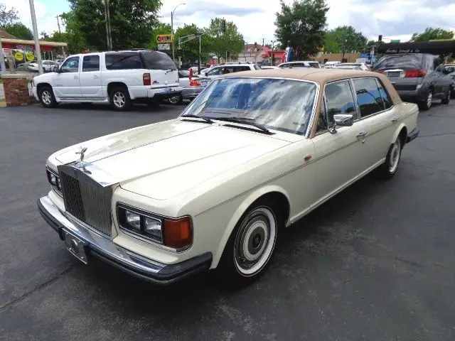 1989 Rolls-Royce Silver Spirit/Spur/Dawn Spur