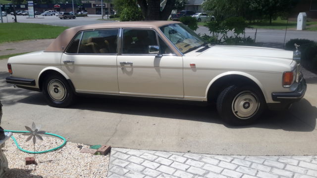 1988 Rolls-Royce Silver Spirit/Spur/Dawn