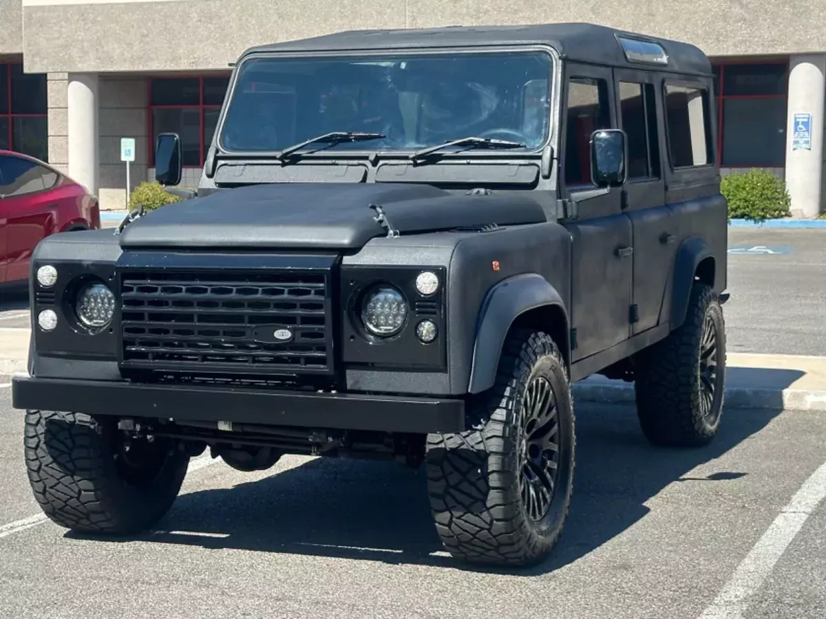 1994 Land Rover Defender 110 300tdi NICE UPGRADES!