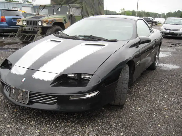 1994 Chevrolet Camaro 2dr Coupe