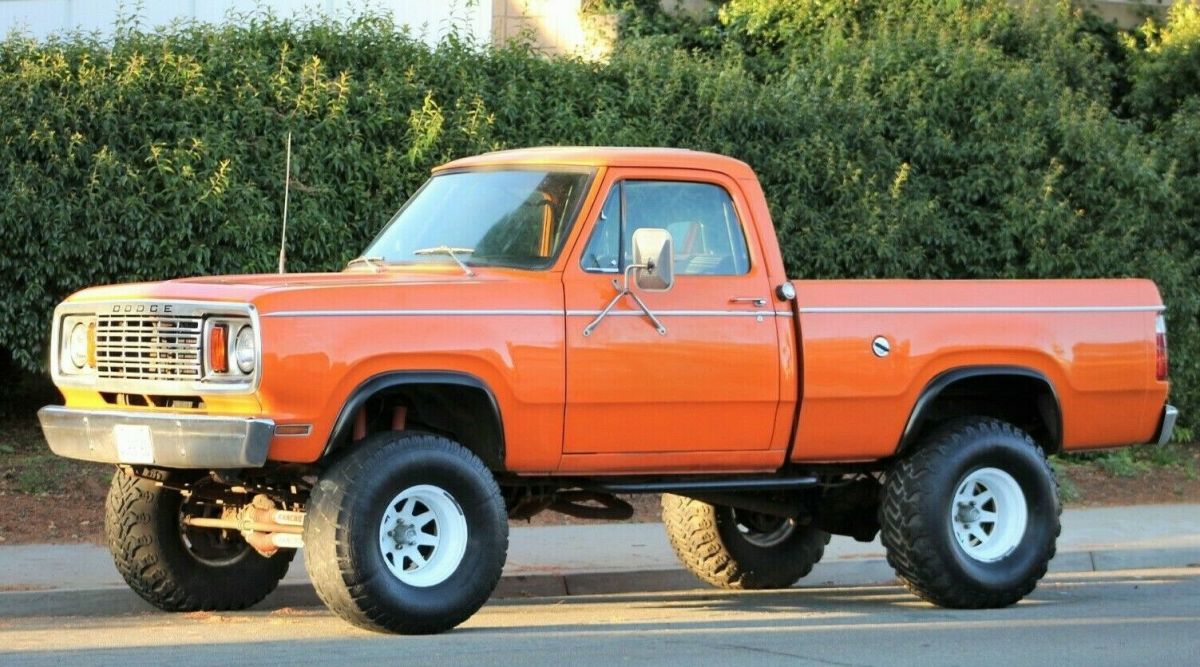 1978 Dodge Power Wagon SHORT BED 4X4 W150 ROLL CAGE