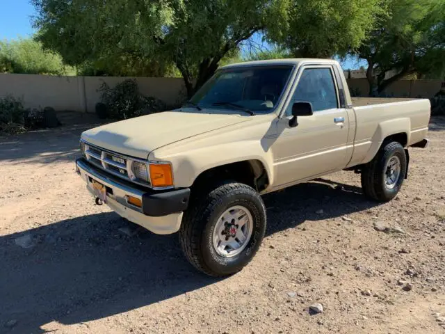 1988 Toyota Tacoma SR5 4 Wheel Drive