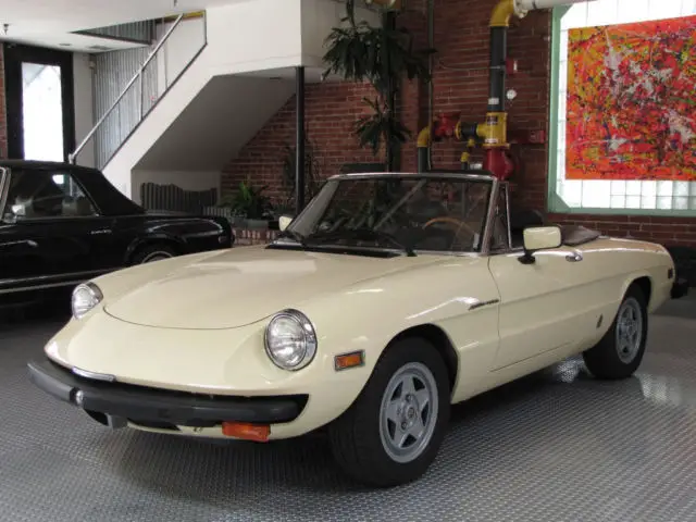 1982 Alfa Romeo Spider Veloce