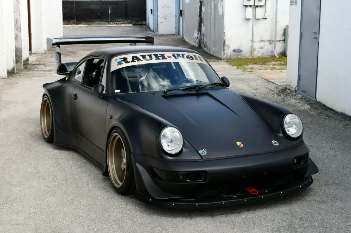 1993 Porsche 911 964 RWB - Carrera 2 Turbo