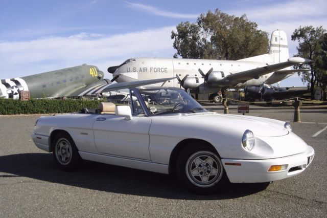 1991 Alfa Romeo Spider 2 Door