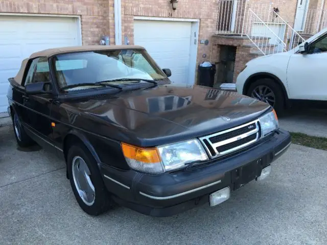 1994 Saab 900 Commemorative Edition