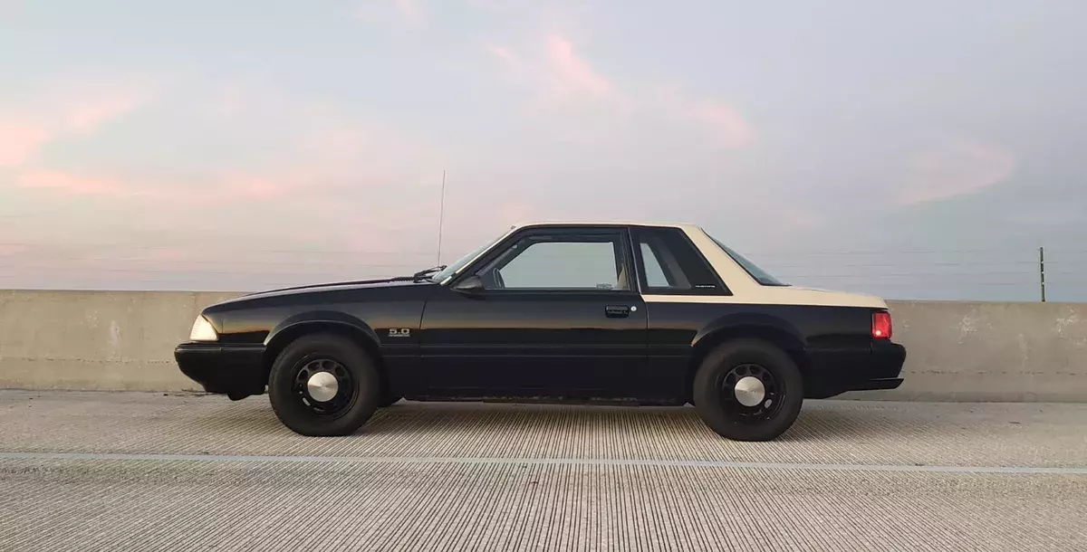 1989 Ford Mustang LX