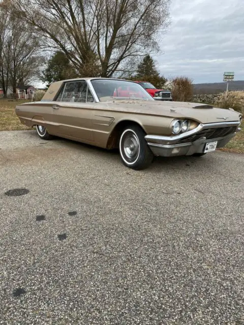 1965 Ford Thunderbird