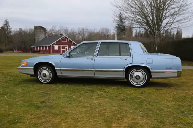 1993 Cadillac DeVille A REAL GEM