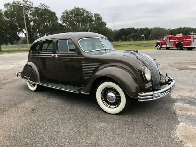 1934 Chrysler Airflow --