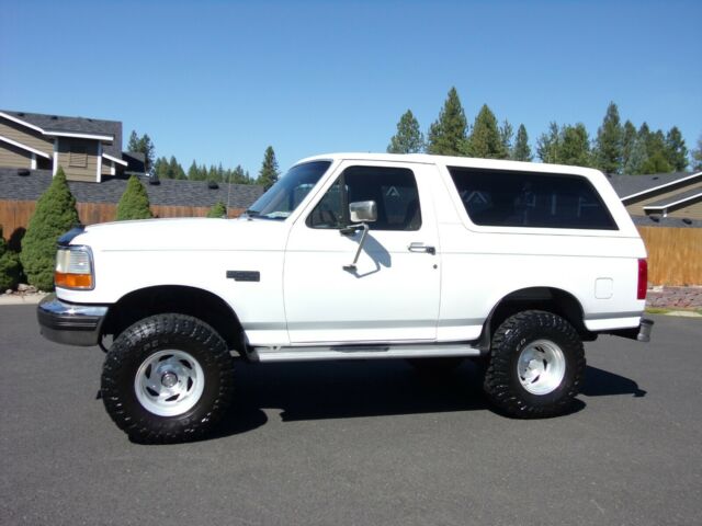 1993 Ford Bronco CUSTOM