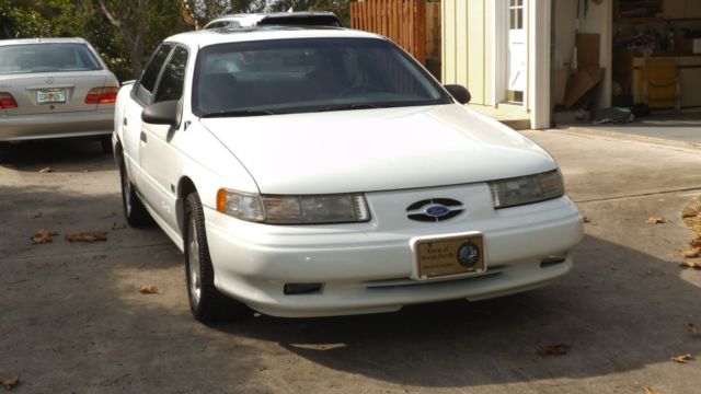 1993 Ford Taurus SHO