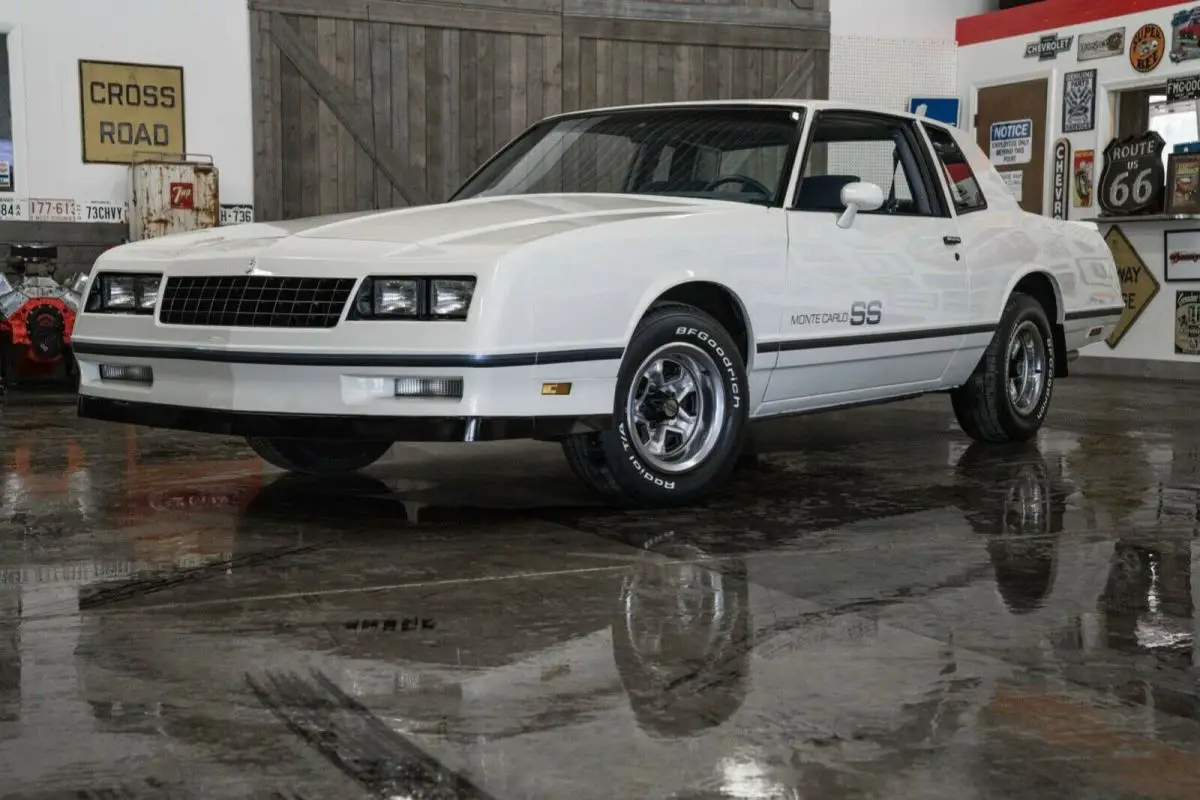 1984 Chevrolet Monte Carlo