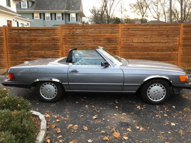 1988 Mercedes-Benz SL-Class 560SL Convertible