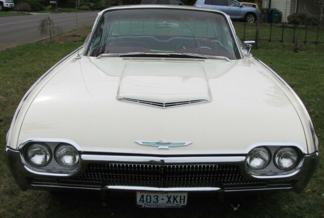 1963 Ford Thunderbird