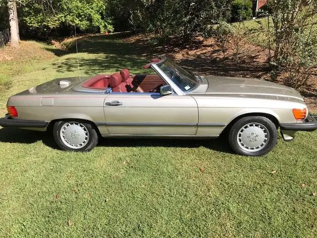 1986 Mercedes-Benz SL-Class