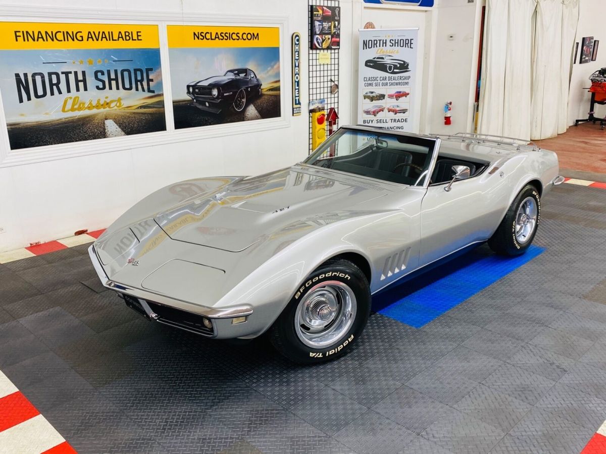 1968 Chevrolet Corvette - TWO TOP CONVERTIBLE - 427 390HP - NUMBERS MATCHI