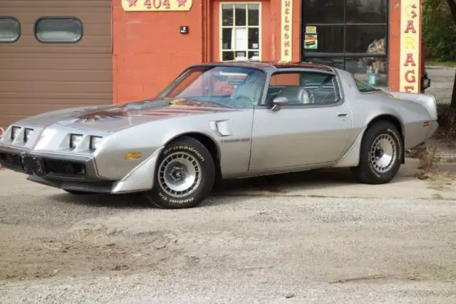 1979 Pontiac Firebird -TRANS AM -T TOPS-10TH SILVER ANNIVERSARY-LOW MILE