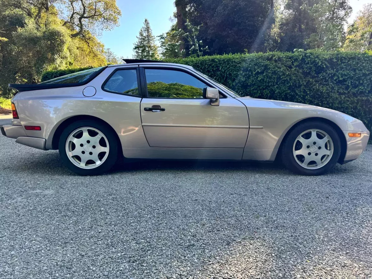 1988 Porsche 944