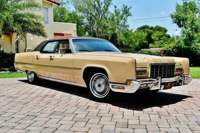 1973 Lincoln Continental Fully loaded rare Town Car