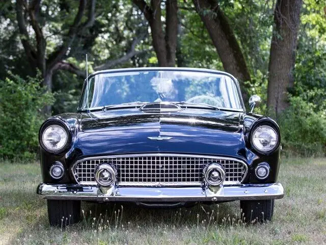 1956 Ford Thunderbird