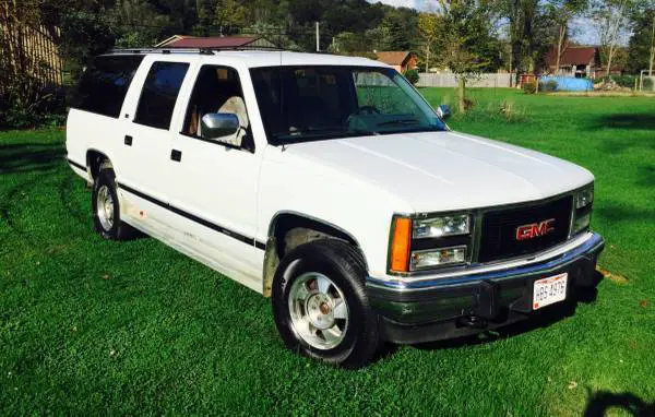 1993 GMC Suburban see