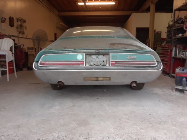 1966 Oldsmobile Toronado DELUXE