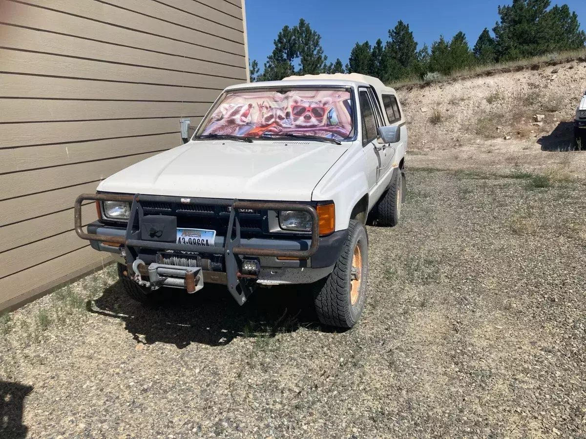 1985 Toyota SR5