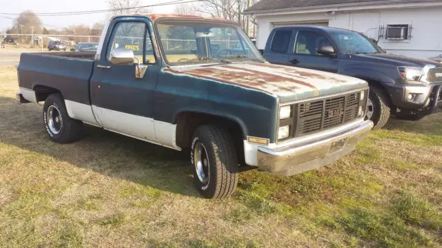 1985 GMC Sierra Base Standard Cab Pickup 2-Door