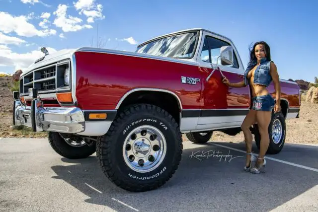 1986 Dodge Other Pickups W150 ROYAL SE 4X4 SWB