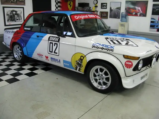 1976 BMW 2002 white