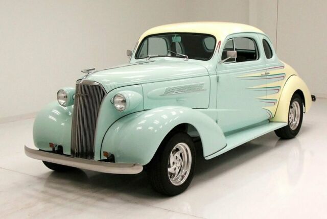 1937 Chevrolet Master Deluxe