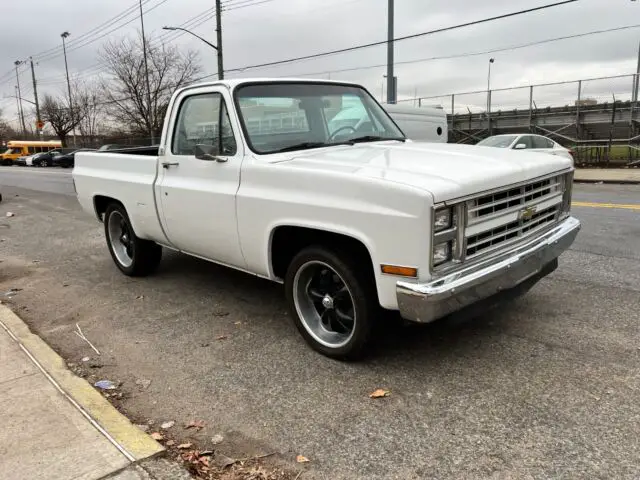 1986 Chevrolet C-10 Short Bed - LS Swapped / T56 6-Speed Manual