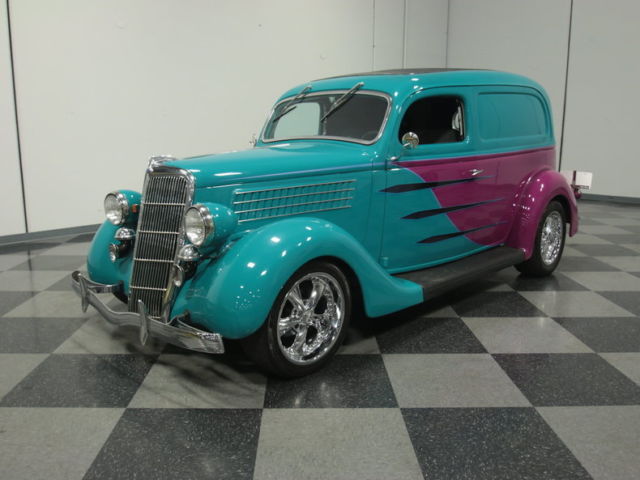 1935 Ford Sedan Delivery