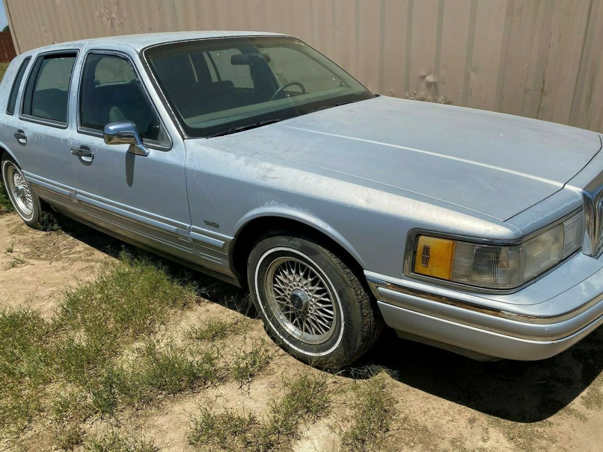 1994 Lincoln Town Car