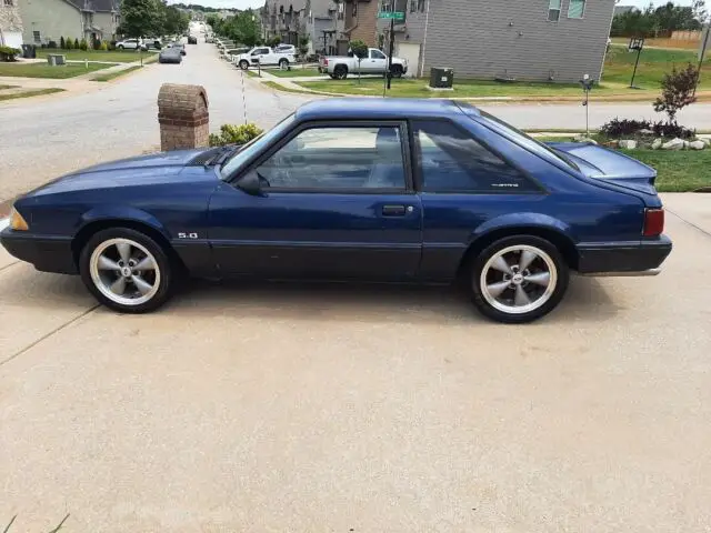 1989 Ford Mustang sport seats, adjustable lumbar