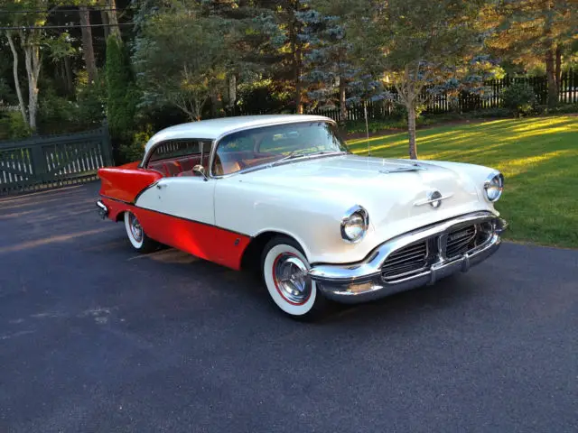 1956 Oldsmobile Eighty-Eight Holiday 88