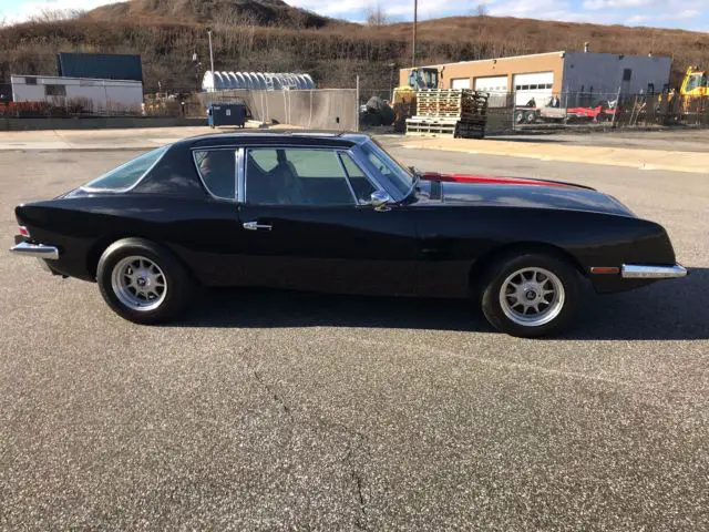 1976 Studebaker Avanti II 70k orig mi