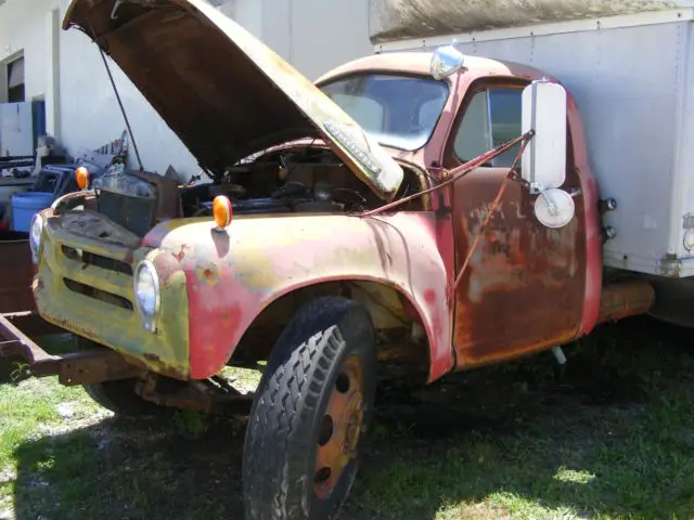 1955 Studebaker 2 ton standard