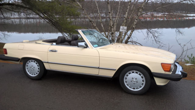 1989 Mercedes-Benz SL-Class