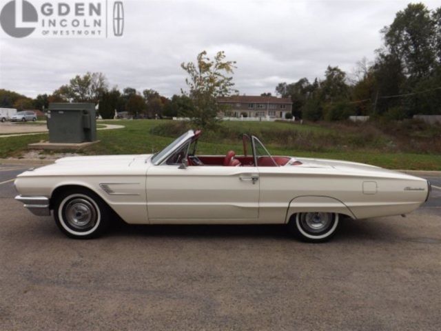 1965 Ford Thunderbird