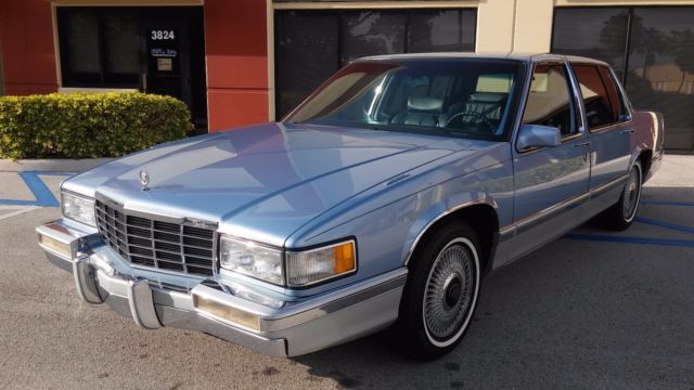 1993 Cadillac DeVille Base Sedan 4-Door