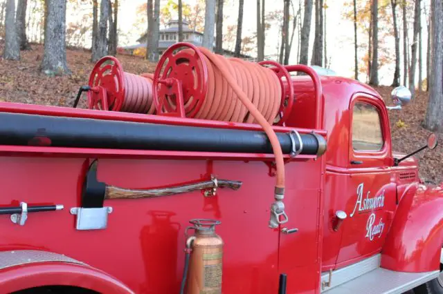 1942 Chevrolet VINTAGE FIRE TRUCK