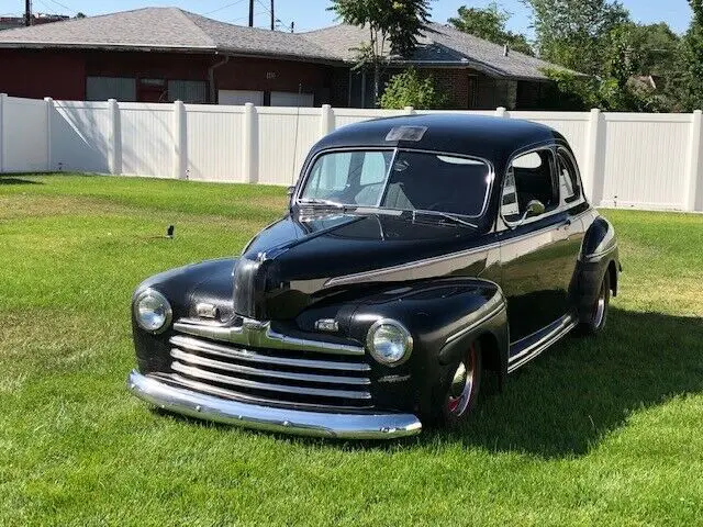 1946 Ford Super Deluxe