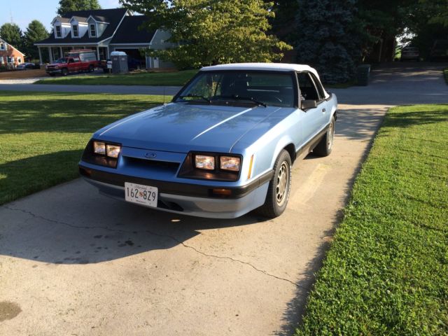 1986 Ford Mustang LX Convertible