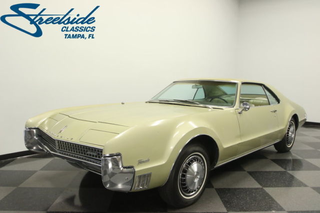 1967 Oldsmobile Toronado