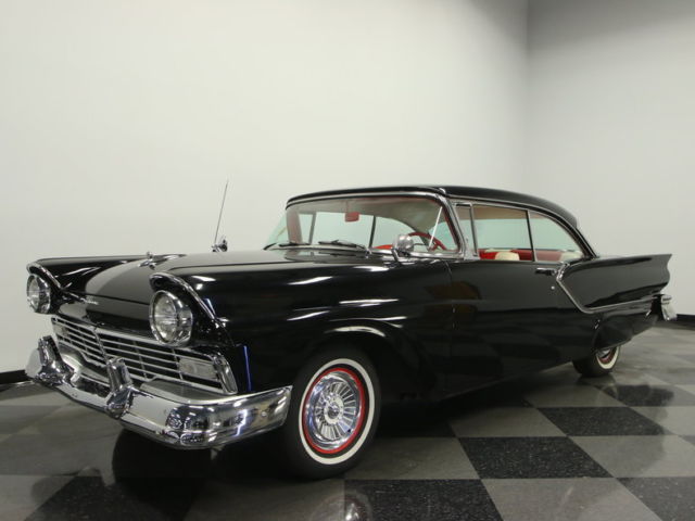 1957 Ford Fairlane