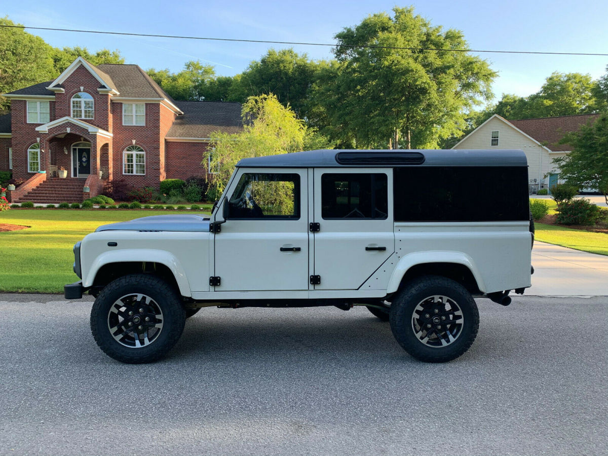 1993 Land Rover Defender autobiography