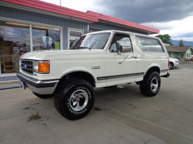 1990 Ford Bronco RED CLOTH XLT
